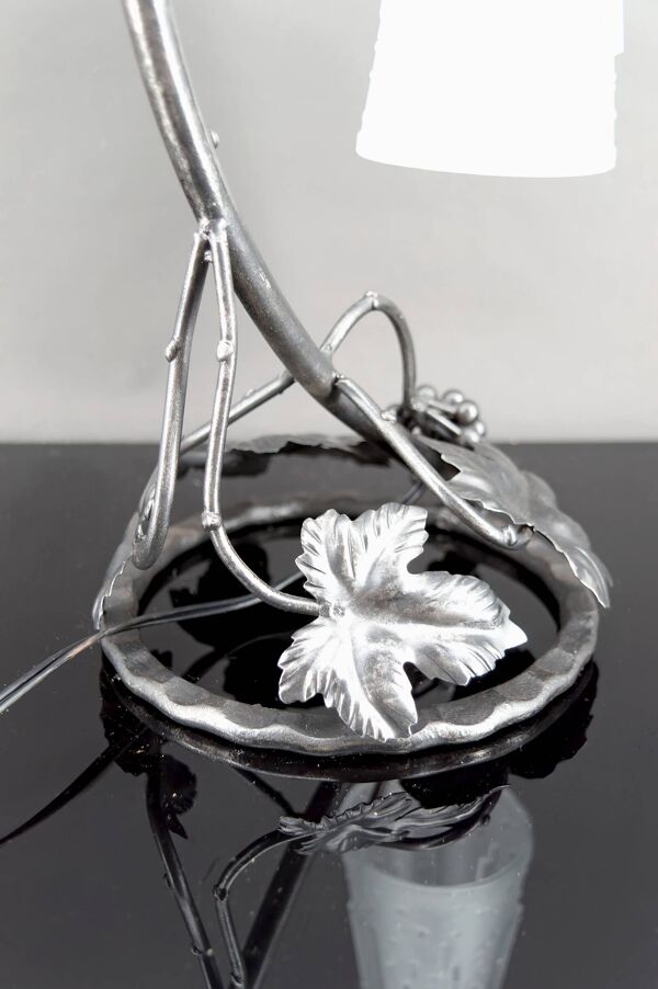 Lampe en Fer Forgé, ''Vigne'', Muller Frères Lunéville, Art Déco, c. 1930