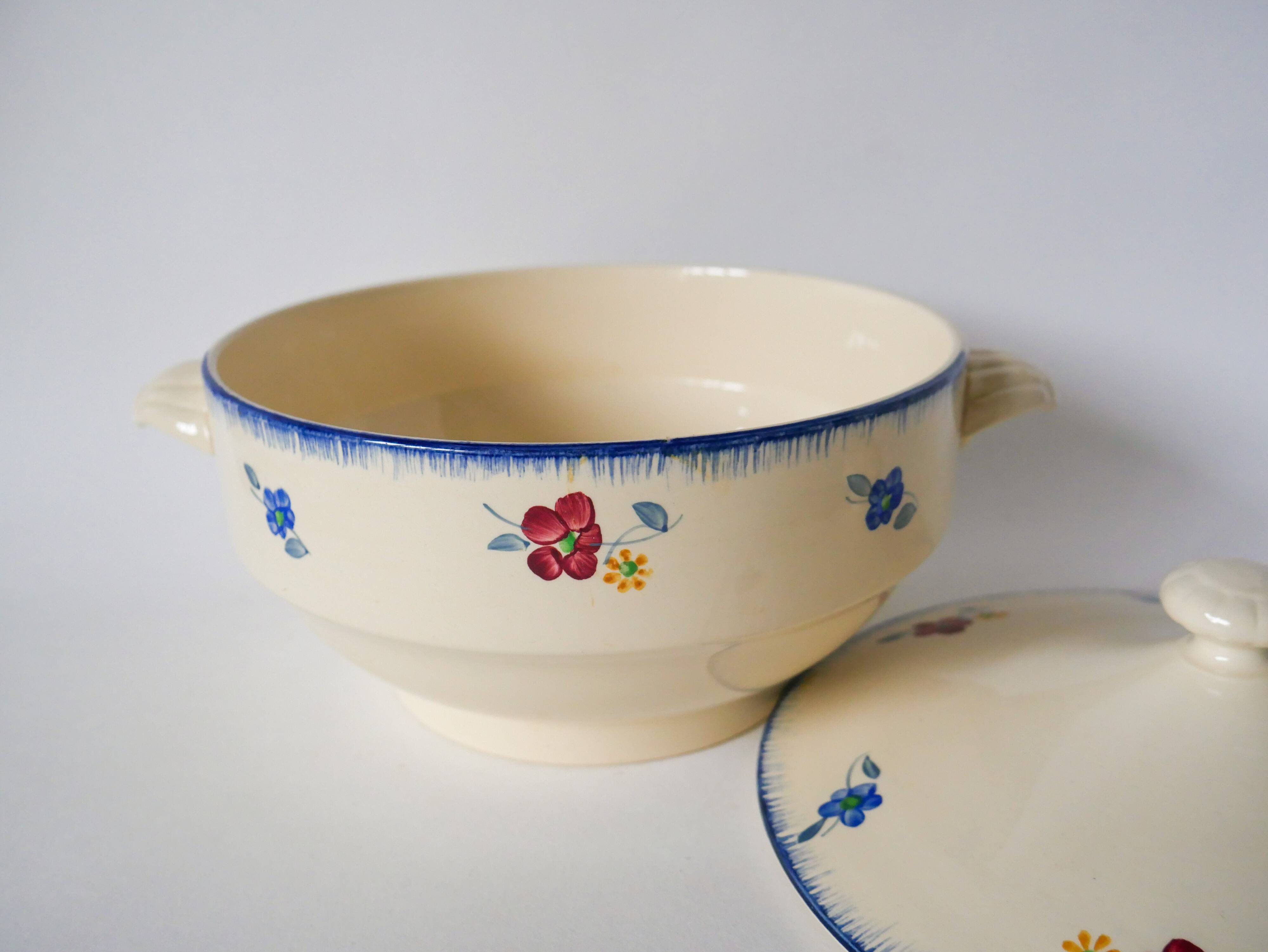 Digoin Sarreguemines tureen model “Mary-Lou” 1940