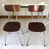 Extendable table and two chairs in formica 70s