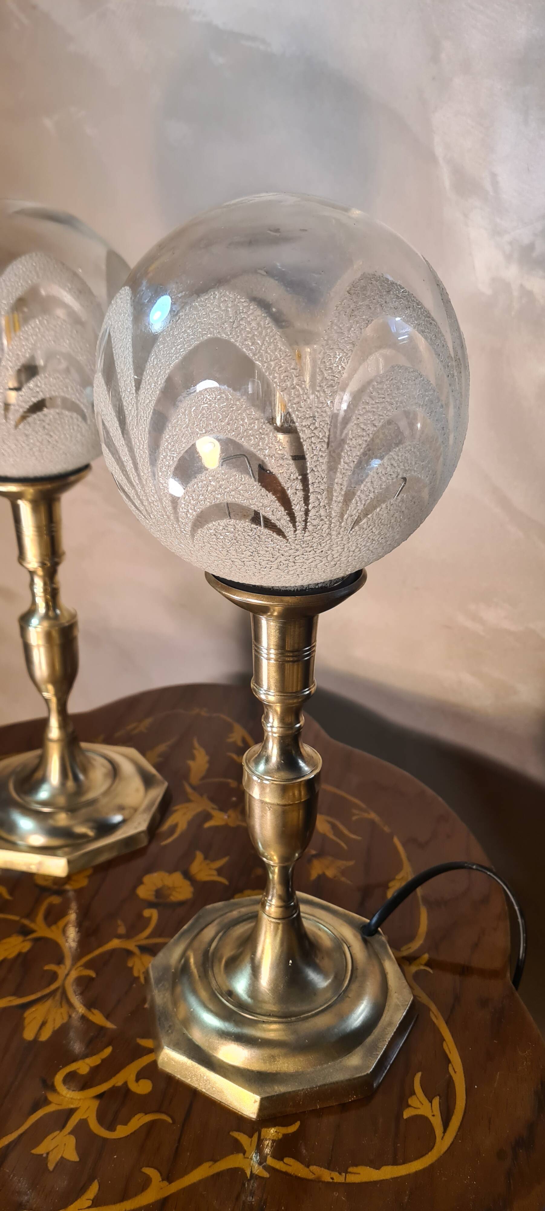 pair of brass bedside lamps and glass ball 32x160