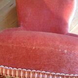 Pink velvet toad chair