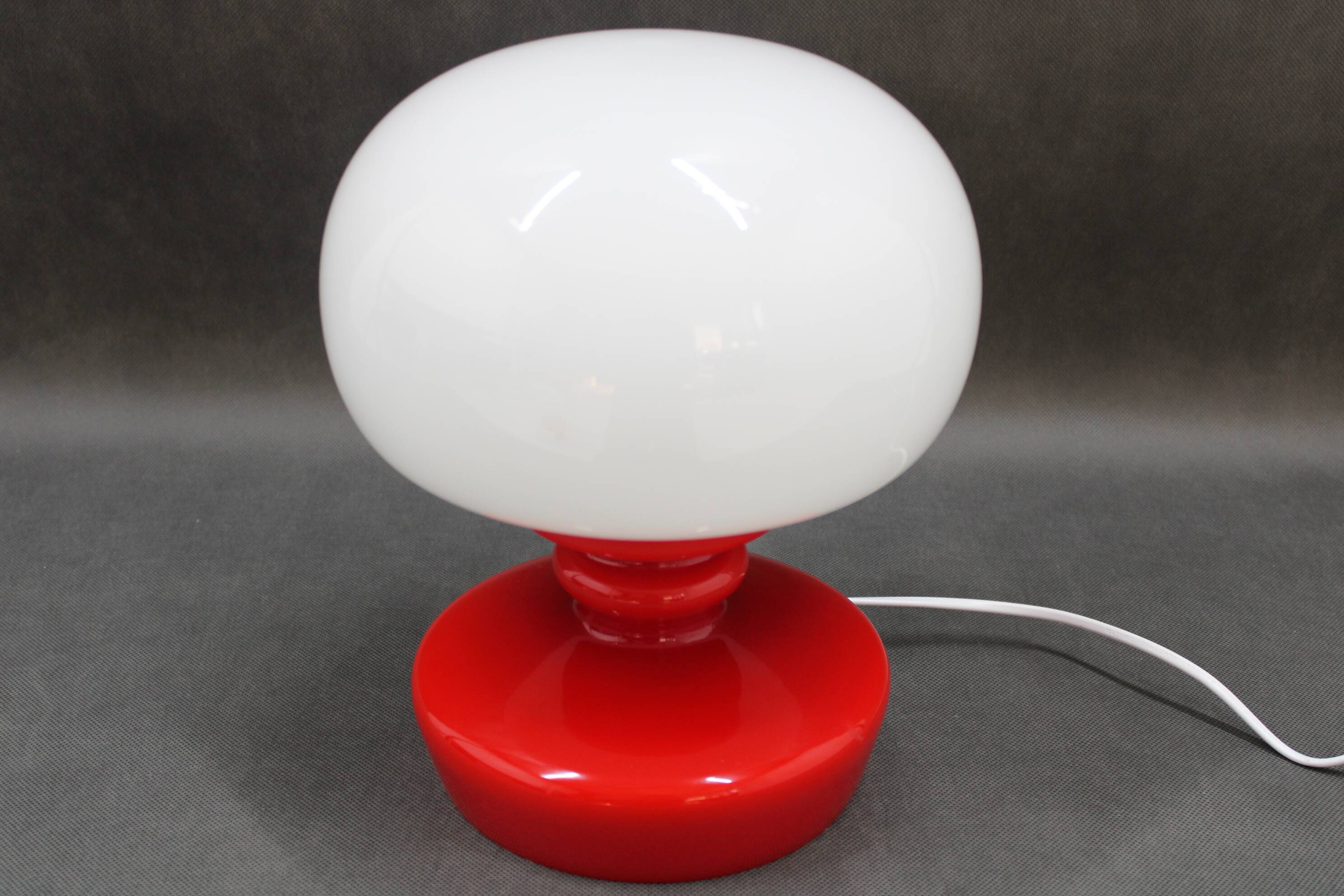 1970s Stepan Tabery Red Glass Mushroom Table Lamp, Czechoslovakia