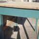 Table de ferme d'appoint patine turquoise