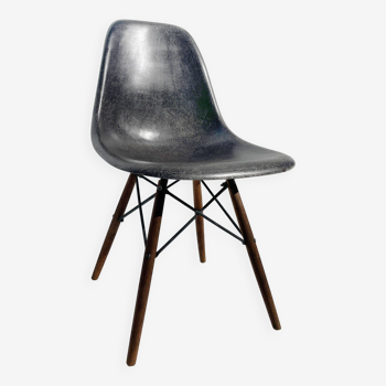 DSW CHAIR - RAY & CHARLES EAMES - HERMAN MILLER
