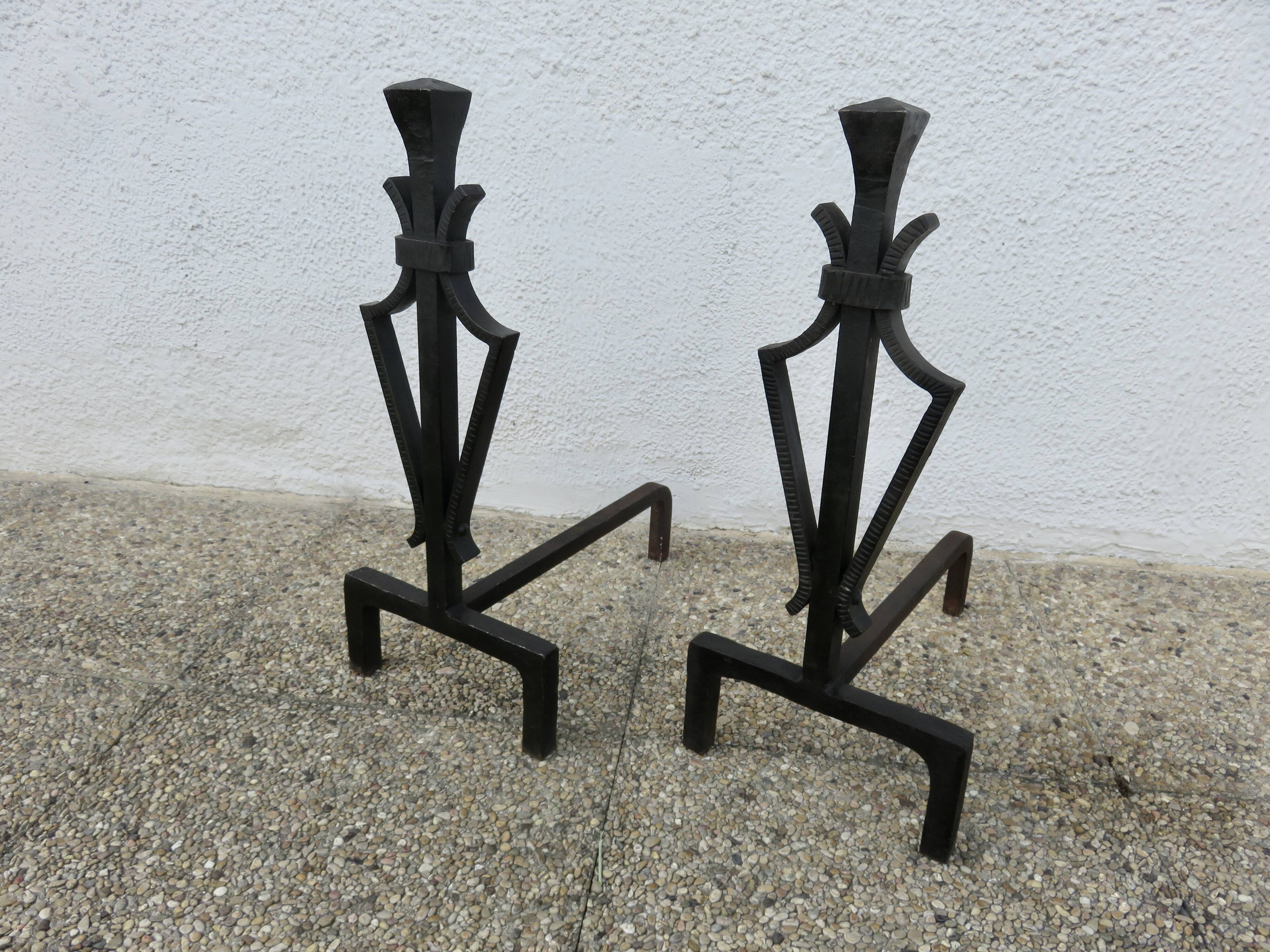Wrought iron hammered gates in the style of Subes or Poillerat, 1950s.
