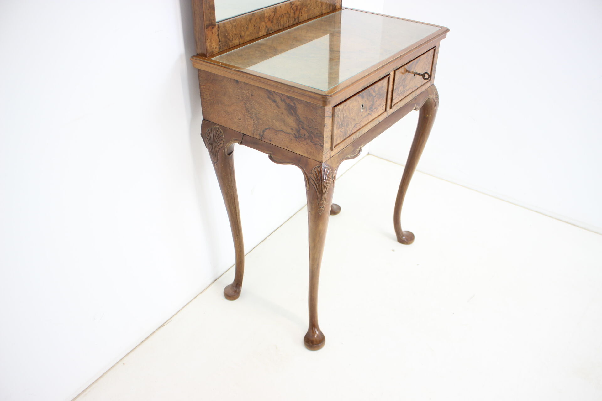 1920s mirror cabinet, Czechoslovakia