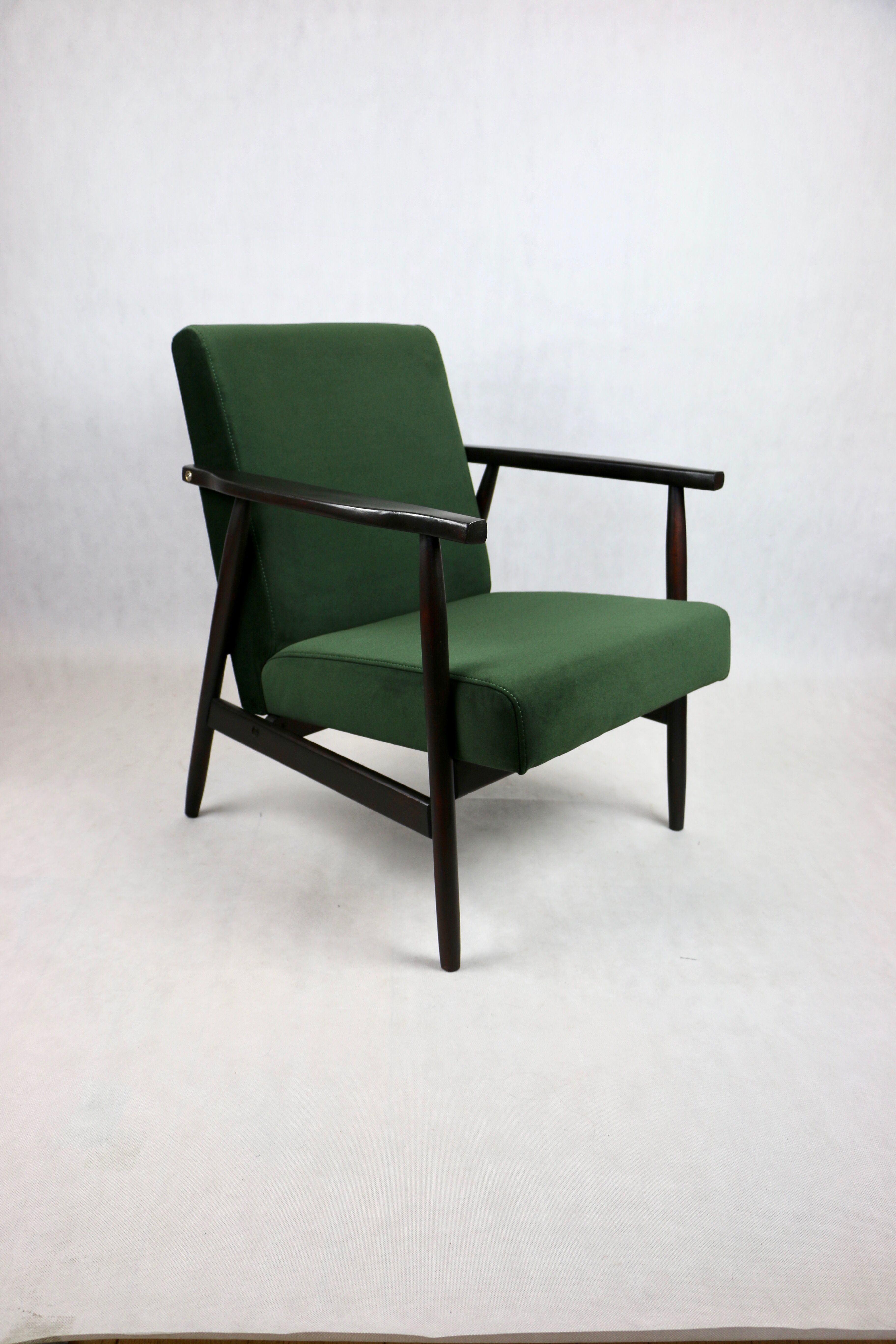 Vintage green olive easy chair, 1970s - dark wood