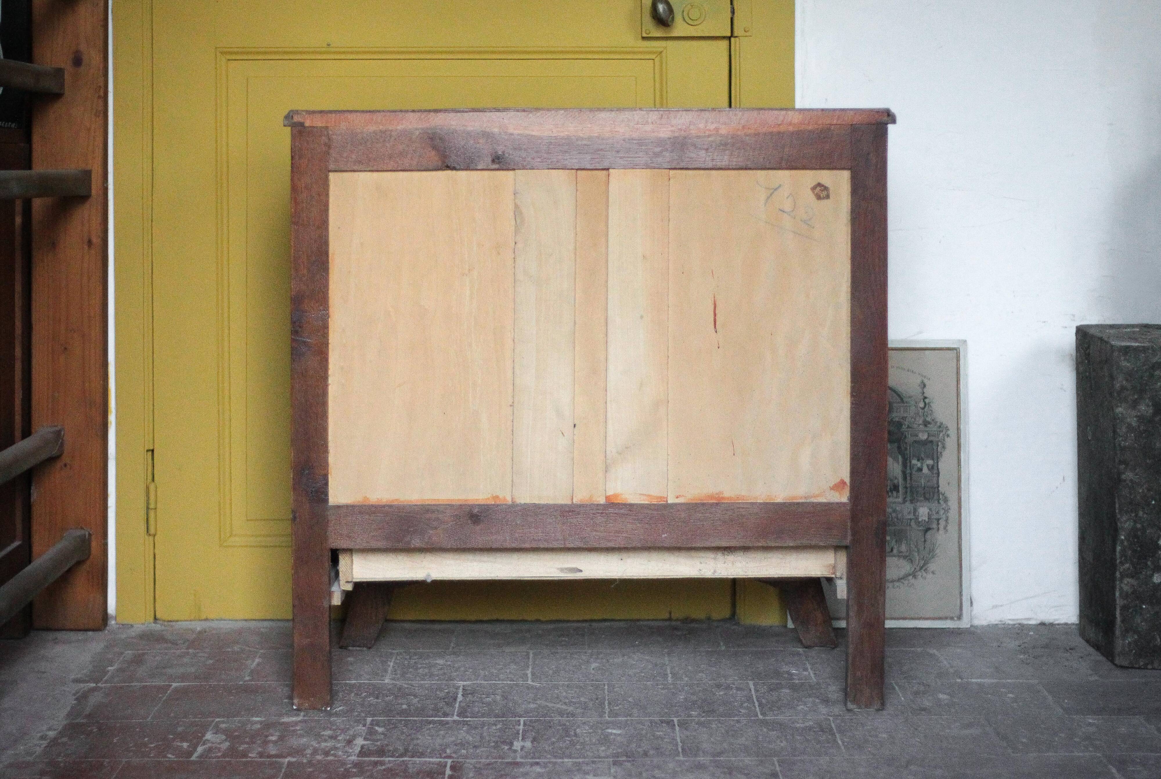 Wooden chest of drawers with 3 drawers, storage furniture, antique furniture, Art Deco.