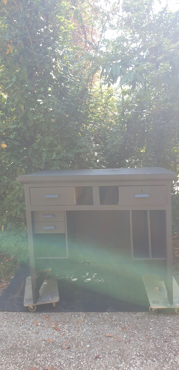 Comptoir, caisse de magasin