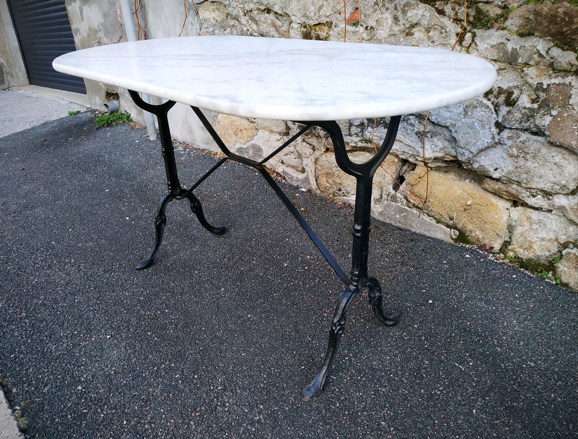 Marble bistro table