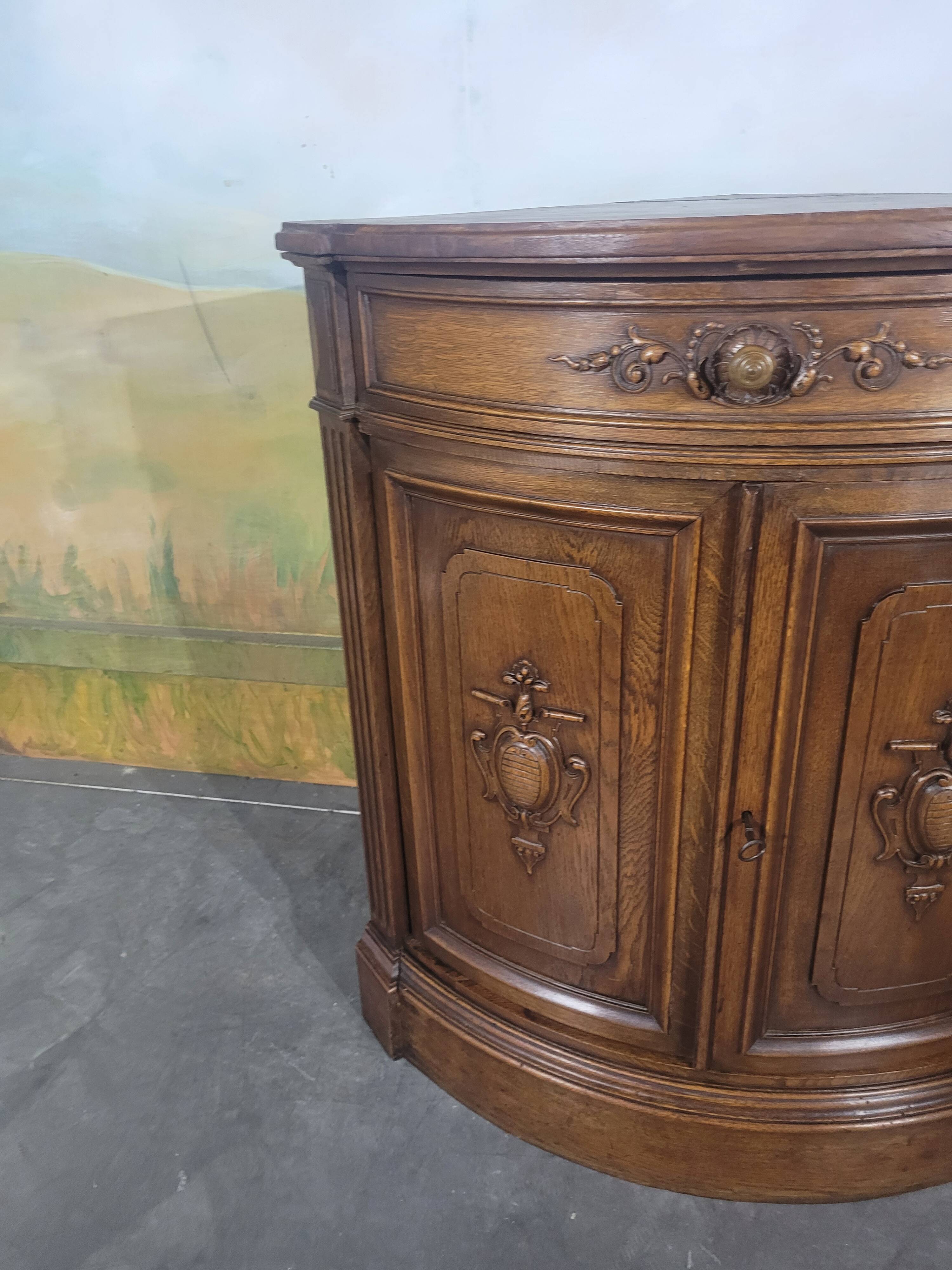 Encoignure en chêne XIX ème