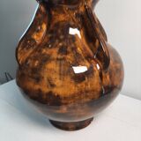 Large vintage vase in the shape of a propeller