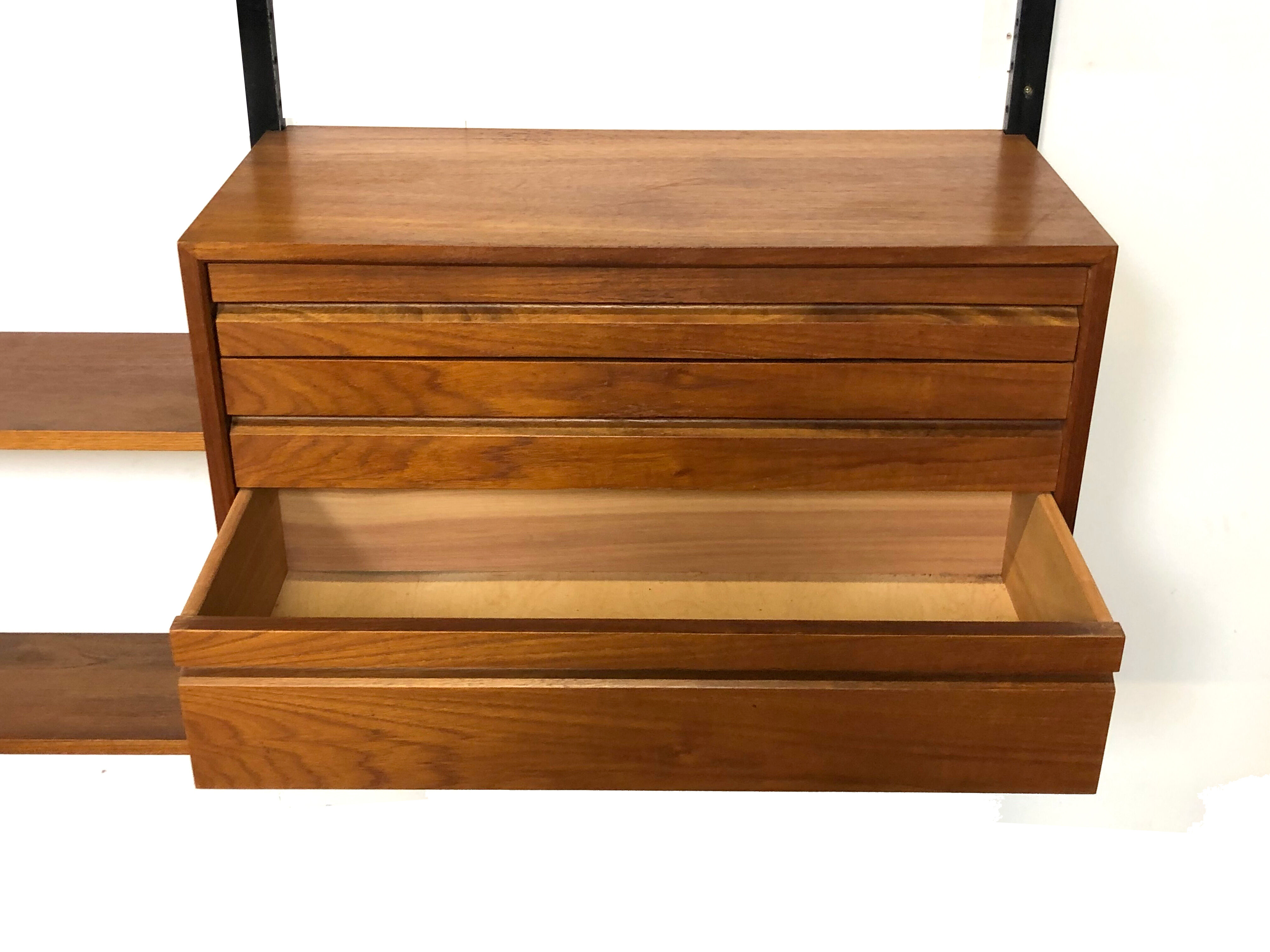 Wall shelf Poul Cadovius Royal System