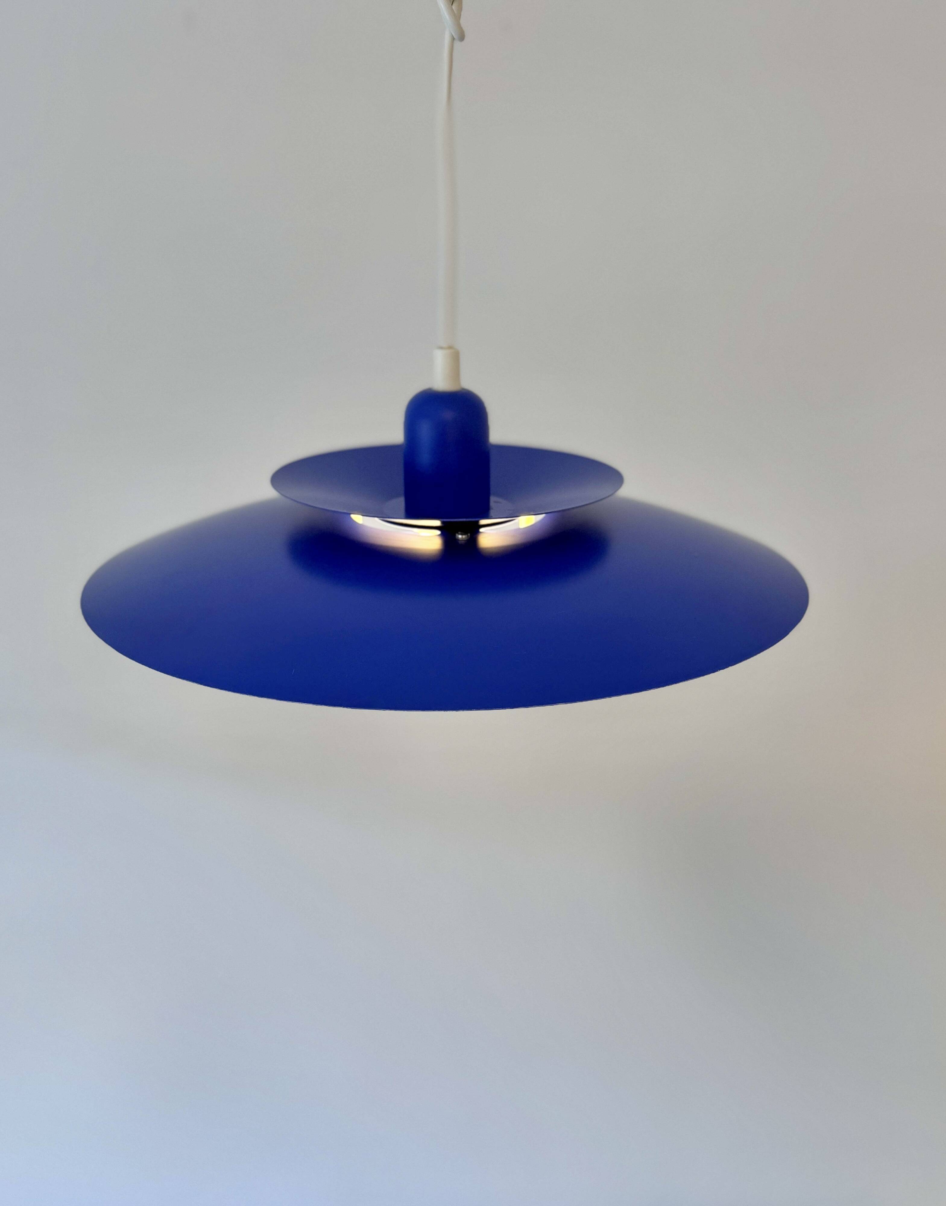 Suspension danoise El-Light bleu cobalt, années 1970