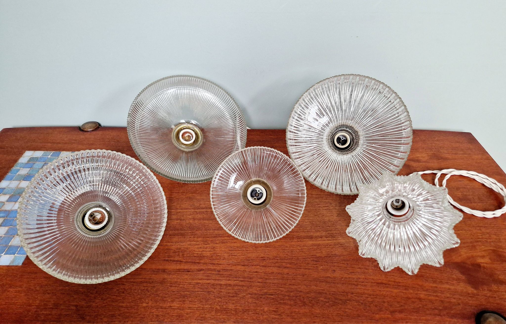 Suspension Art Déco en verre rainuré, années 1920-30