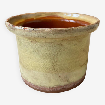 Yellow glazed earthenware grease pot