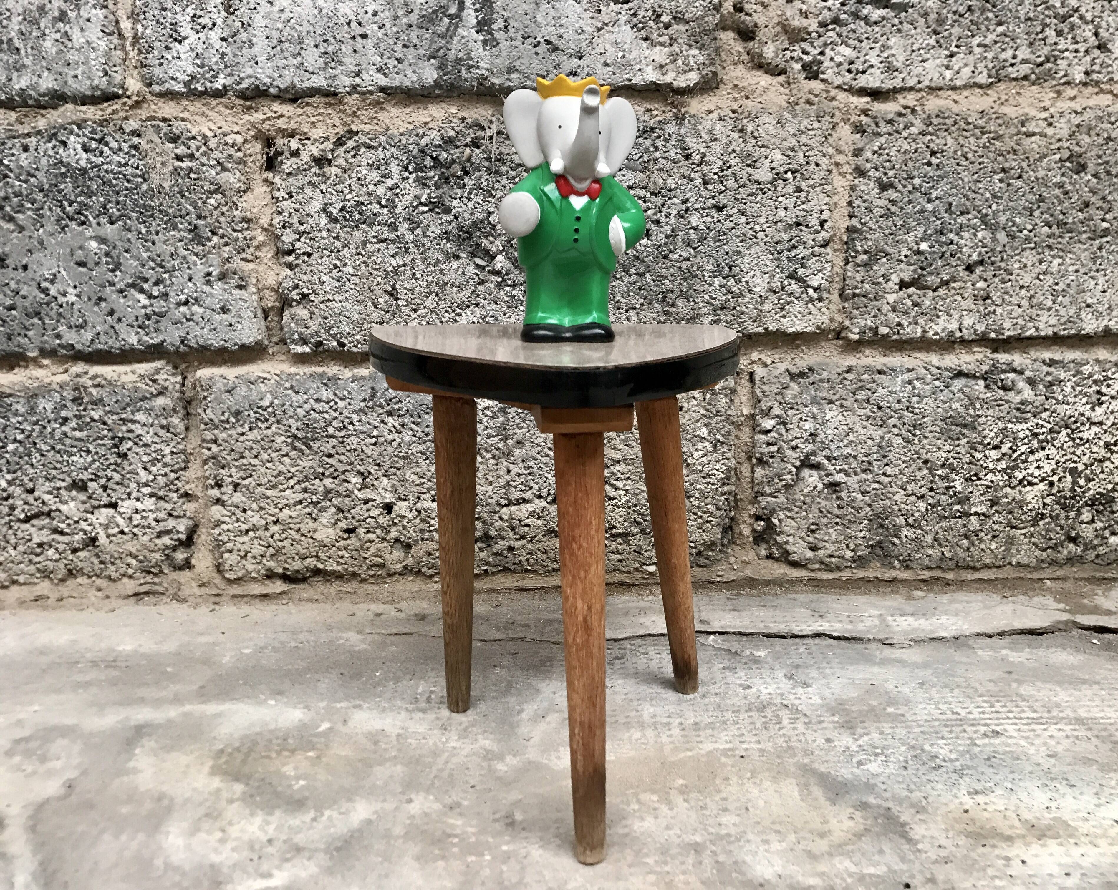 Triangular pedestal table 1950