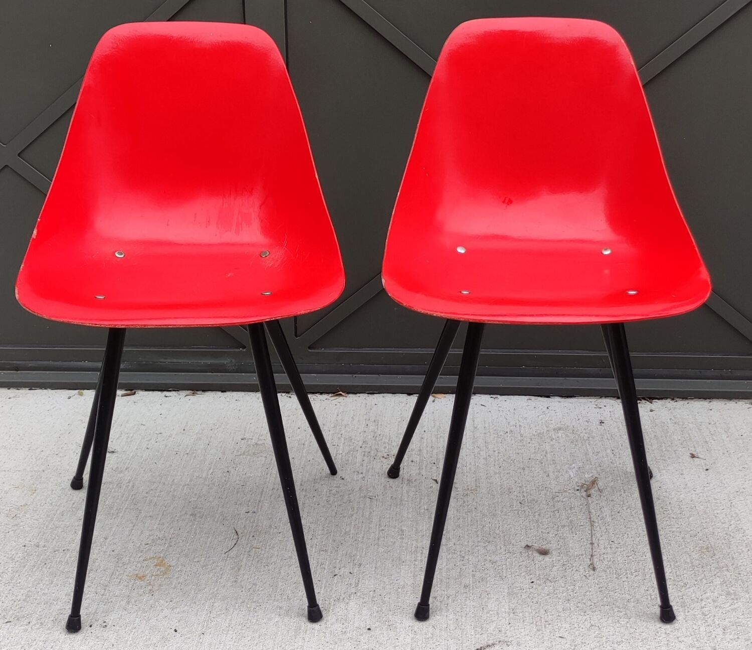 Paire de chaises design années 1950