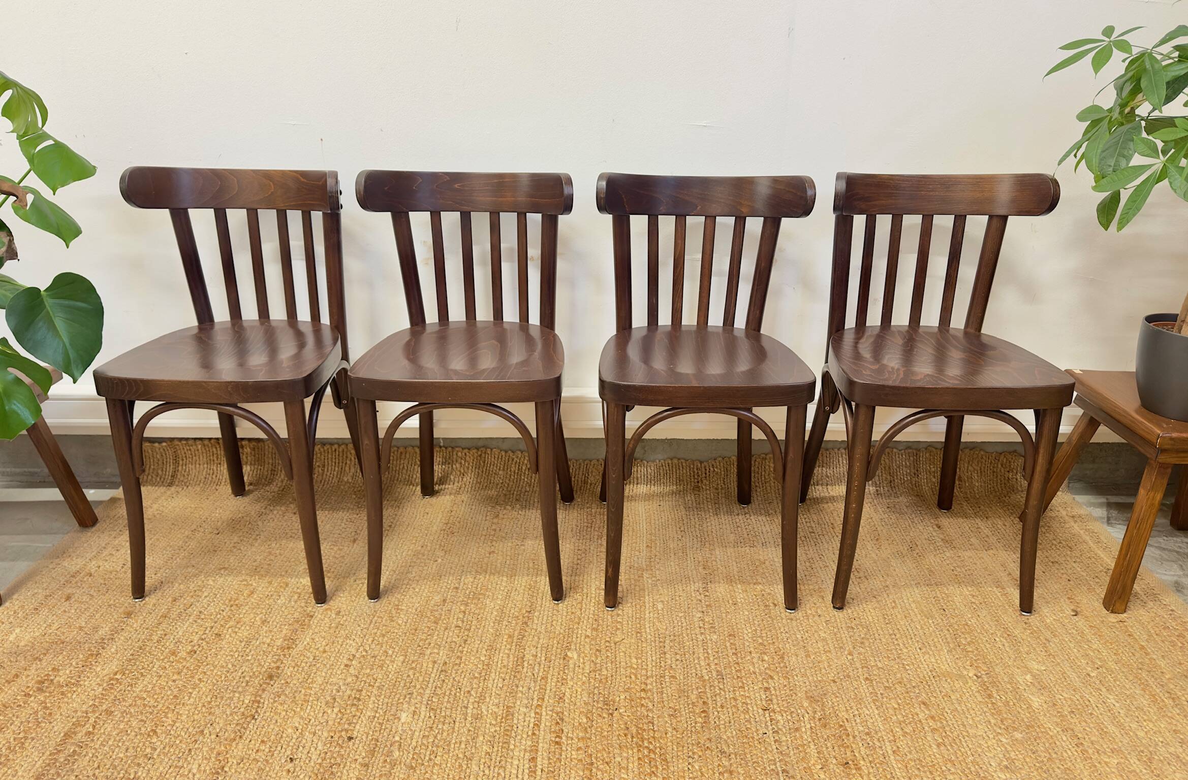4 bentwood bistro chairs – Baumann style