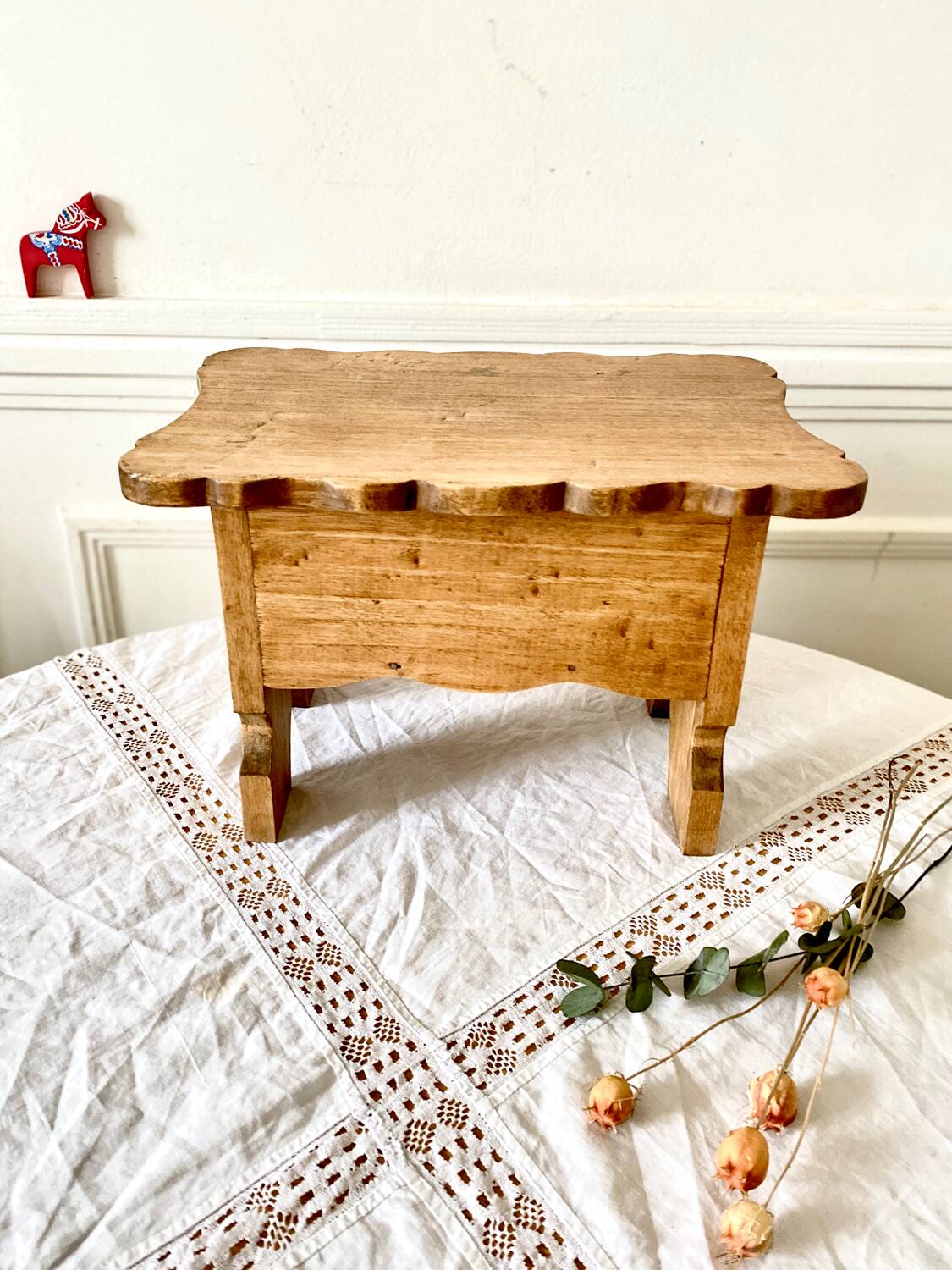 Small vintage wooden chest bench