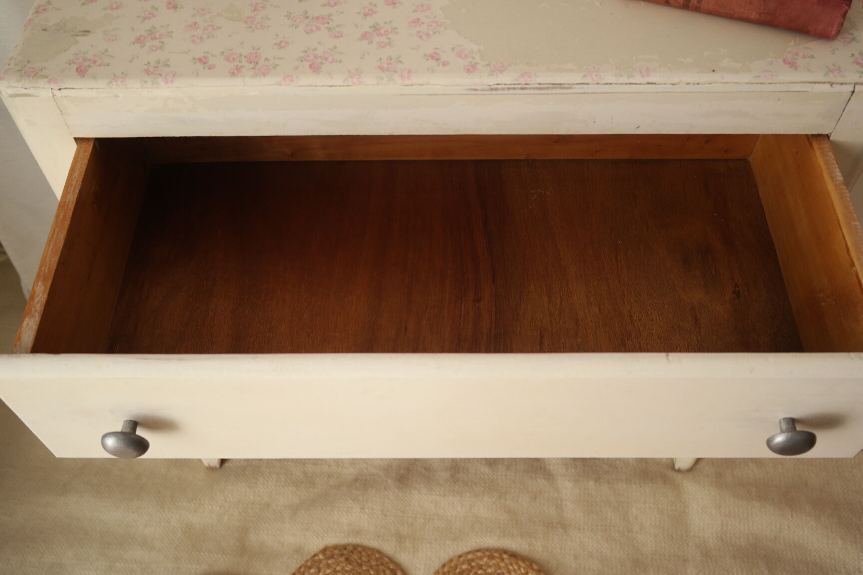 Commode art déco blanche patinée