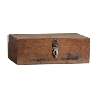 Wooden storage box