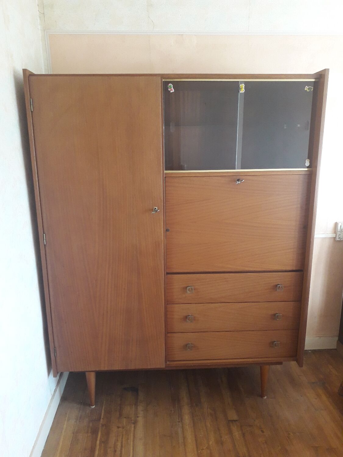 Secretary and wardrobe