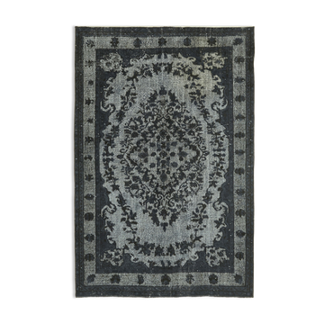 Tapis anatolien antique noué à la main des années 1970 176 cm x 263 cm