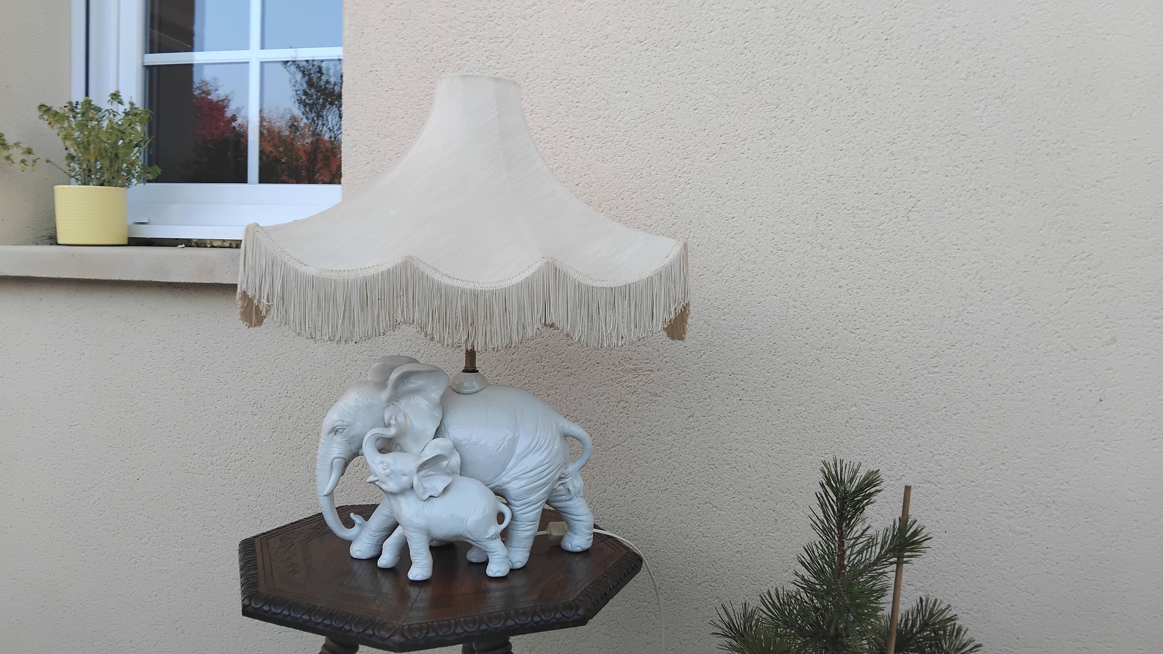 Elephant Bedside Table Lamp Elephant Pagoda Vintage 80s