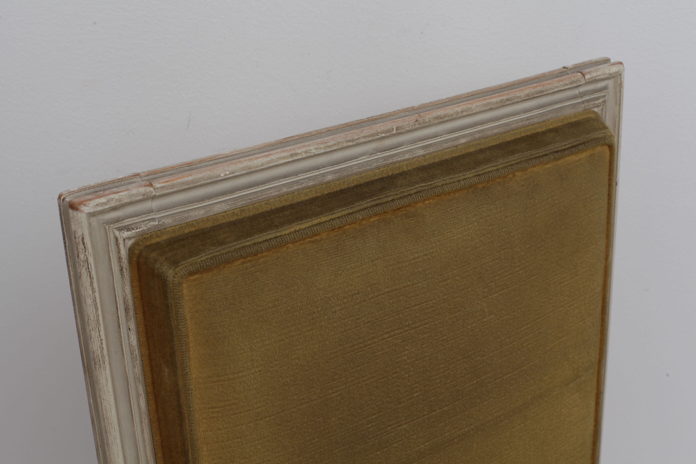 Solid wood and velvet chair