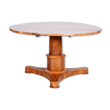 Table à manger pliante antique, fabriquée au 19ème siècle en Tchéquie. Restauré.