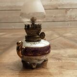 Miniature oil lamp