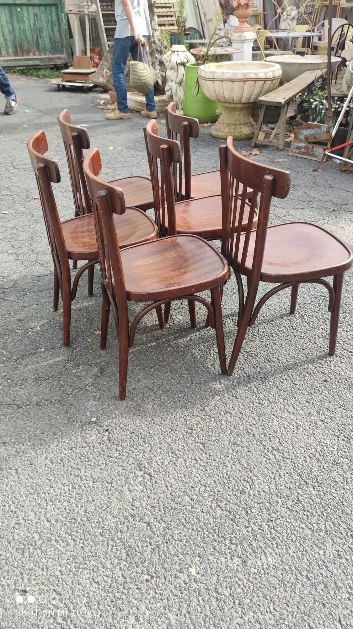 Series of 6 curved beech bistro chairs from Thonet around 1920/30