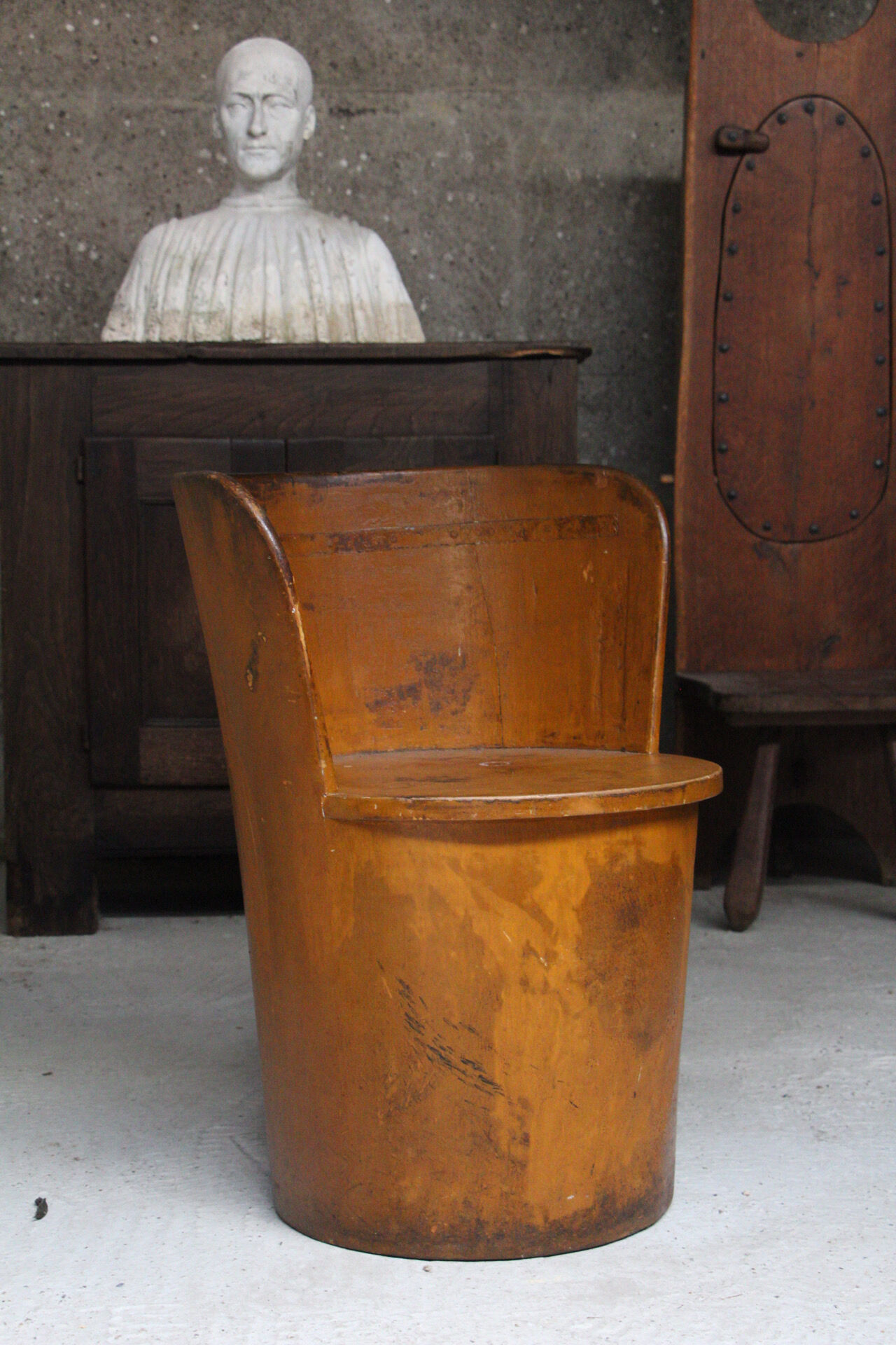 Trunk armchair Kubbstol Suede 1900