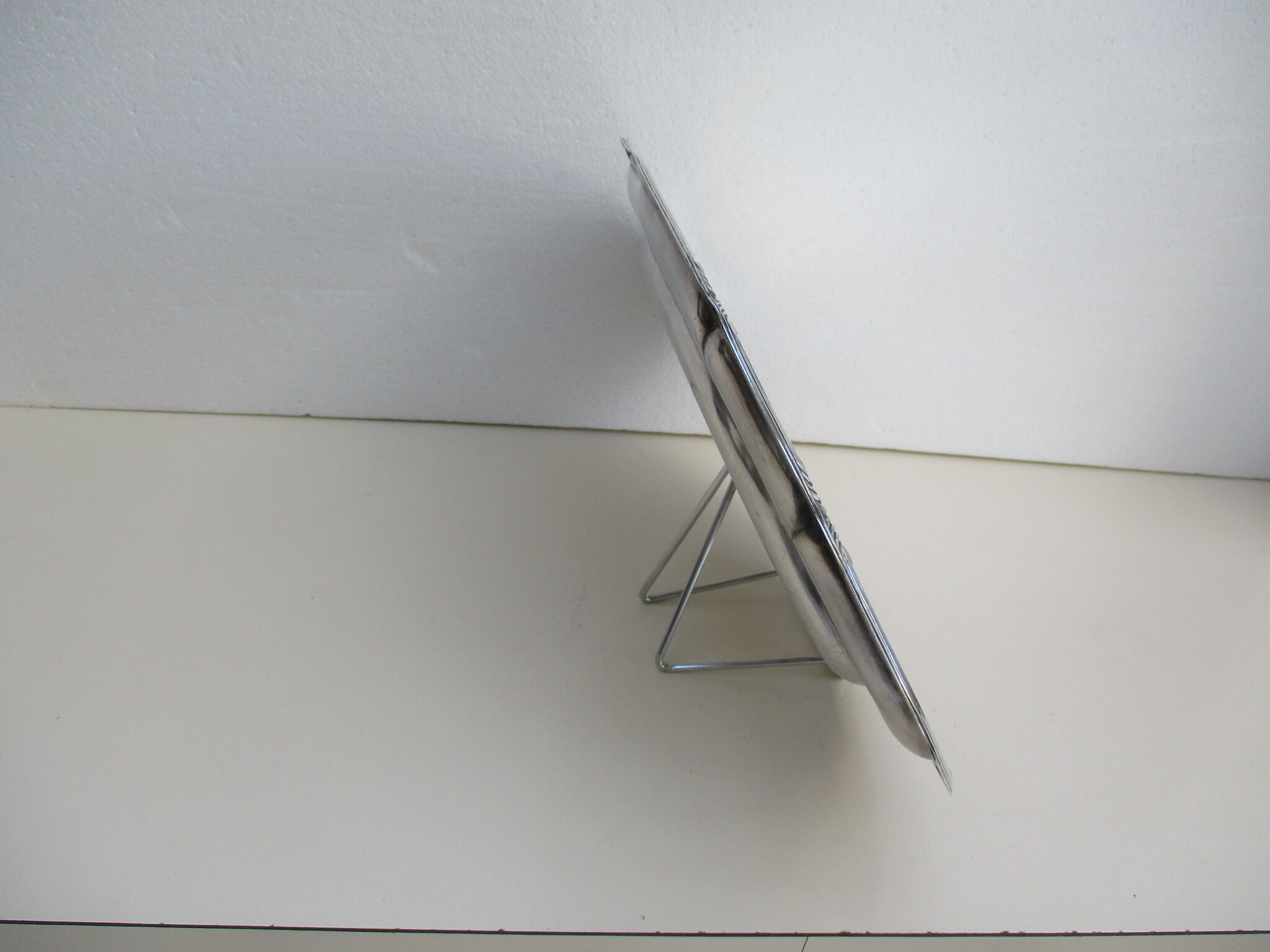 Plat ovale métal argente epns Suede