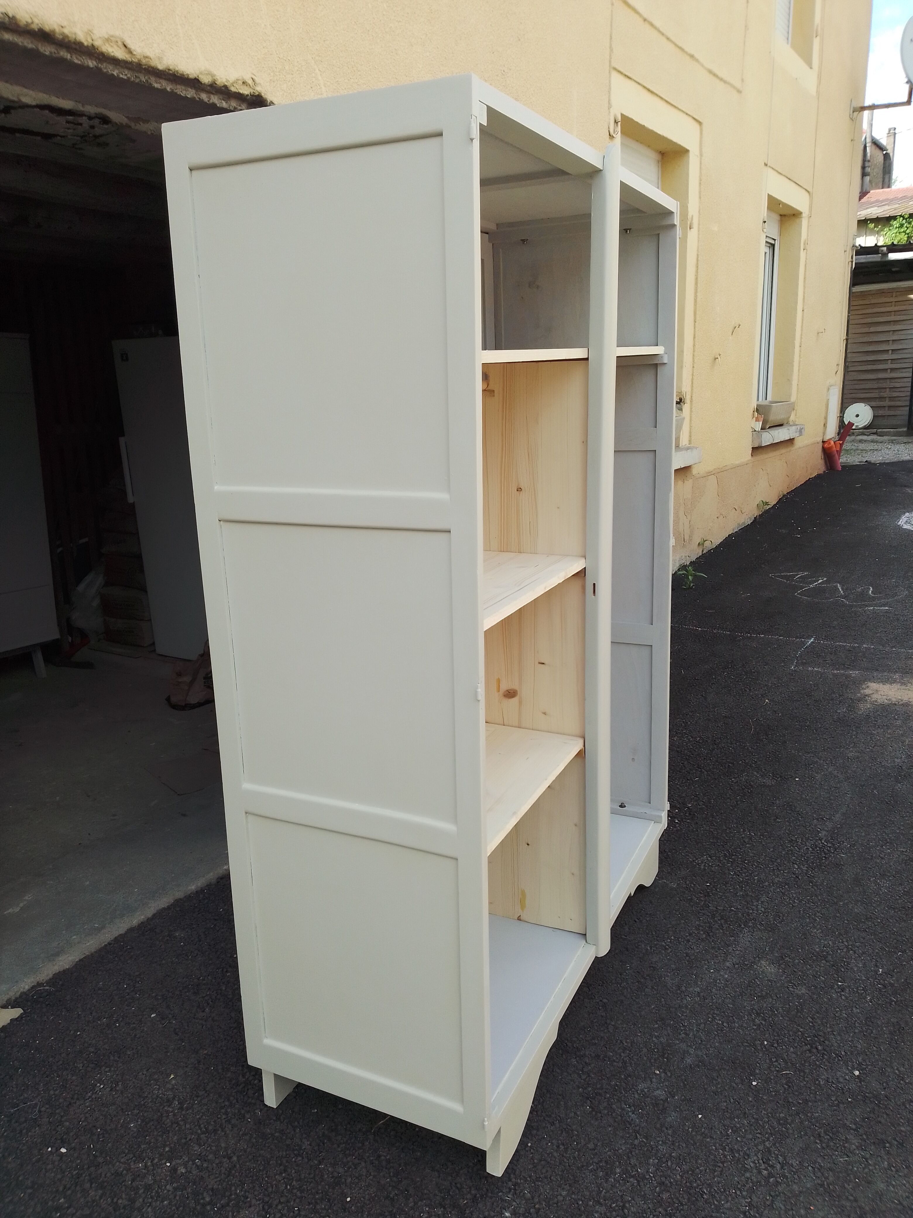 Cupboard