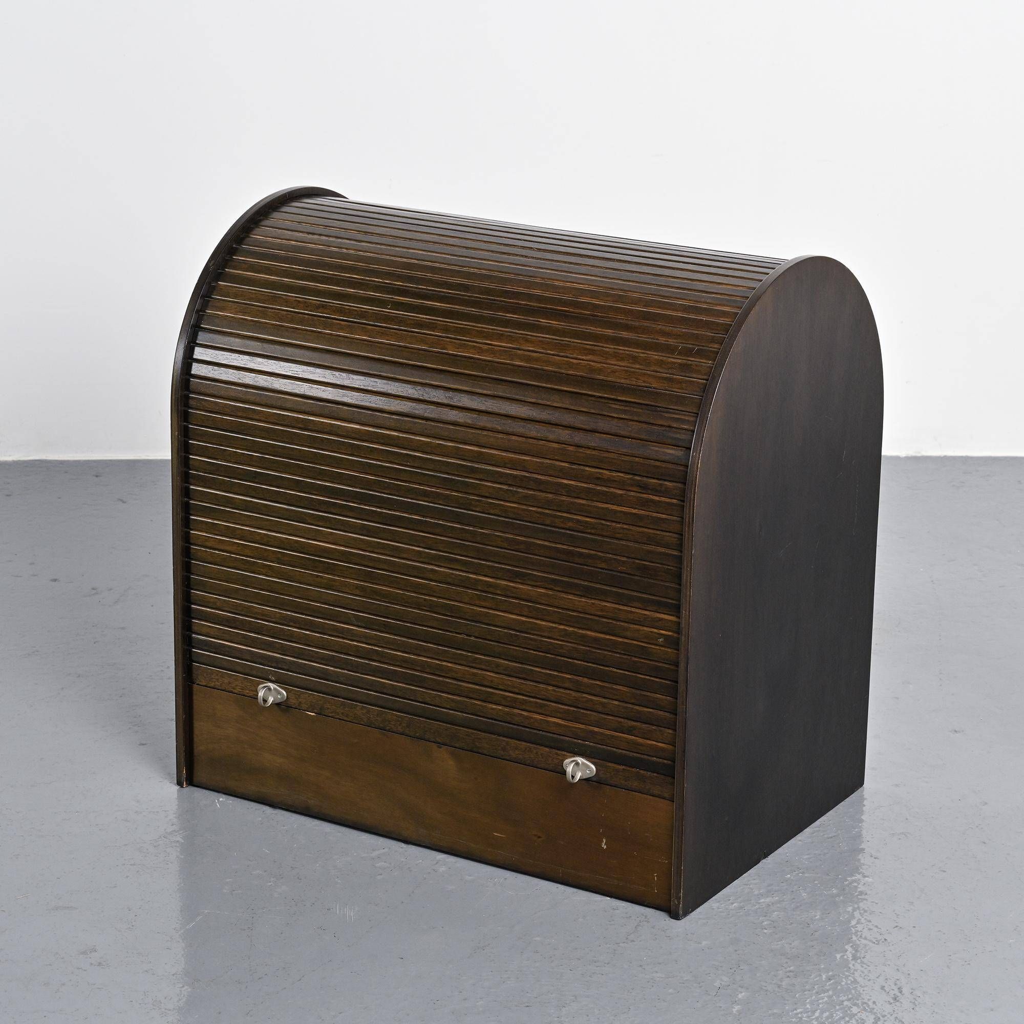 Pair of louvered furniture by Klaus Vogt for Thut Möbel, circa 1970.