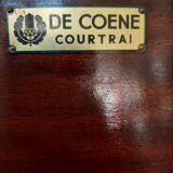 Bahut-dressoir acajou étiqueté "De Coene-Courtrai"