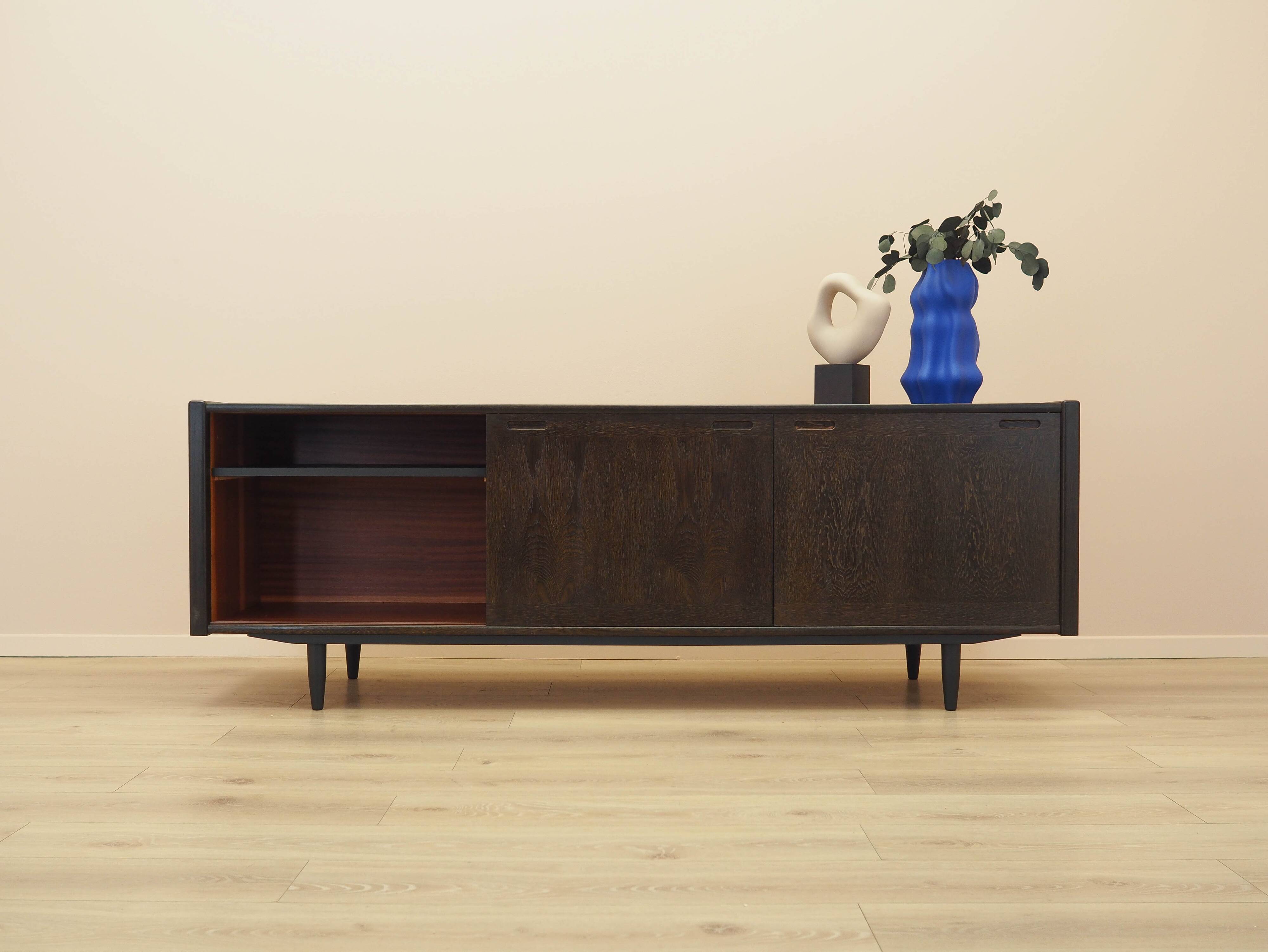Oak sideboard, Danish design, 1970s, manufactured by Skovby Møbelfabrik