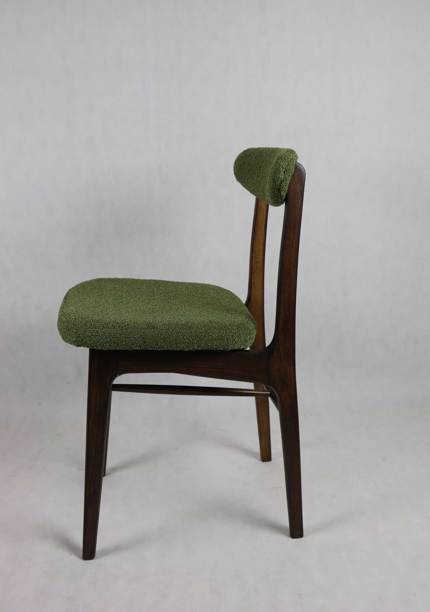 Green olive boucle dining chair from rajmund halas, 1970s,