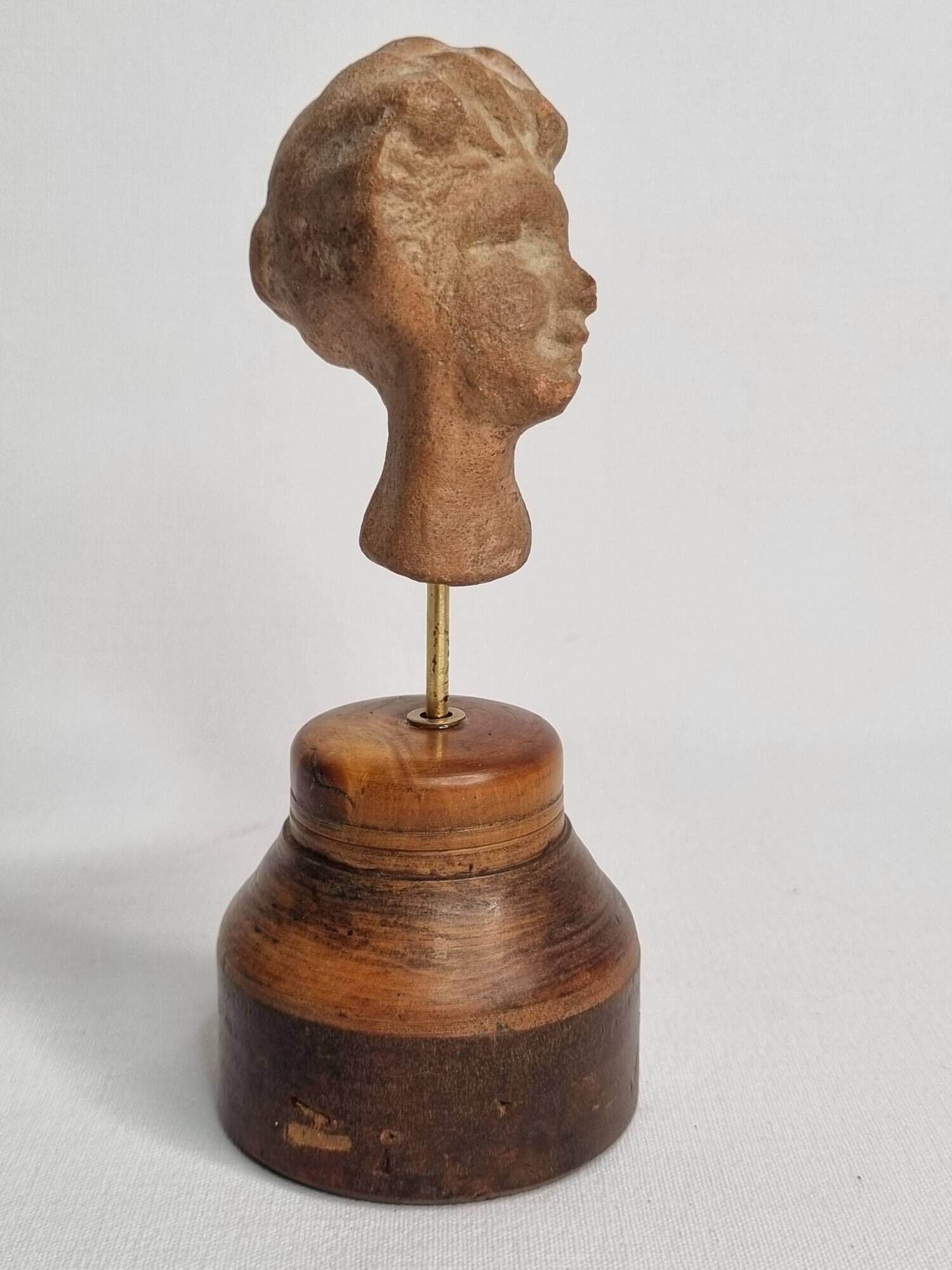 Female head in terracotta, Tanagra – Antique fragment – 4th–2nd century 14.5 cm