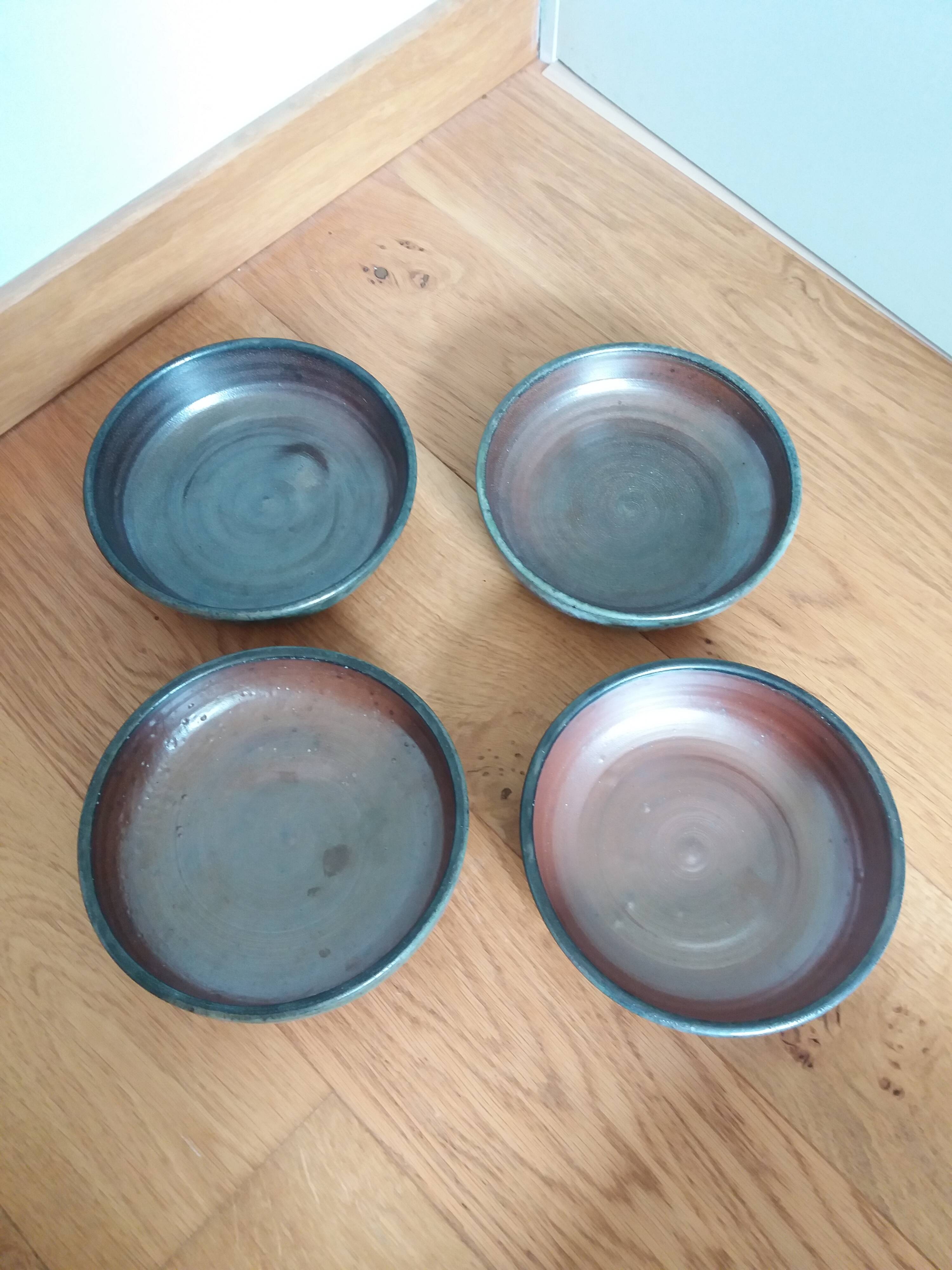 Bouffioulx soup plates plates signed Maurice Pitot Belgium