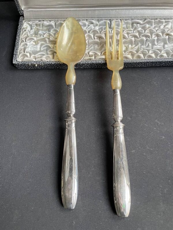 Couverts de service à salade en écrin – Art déco