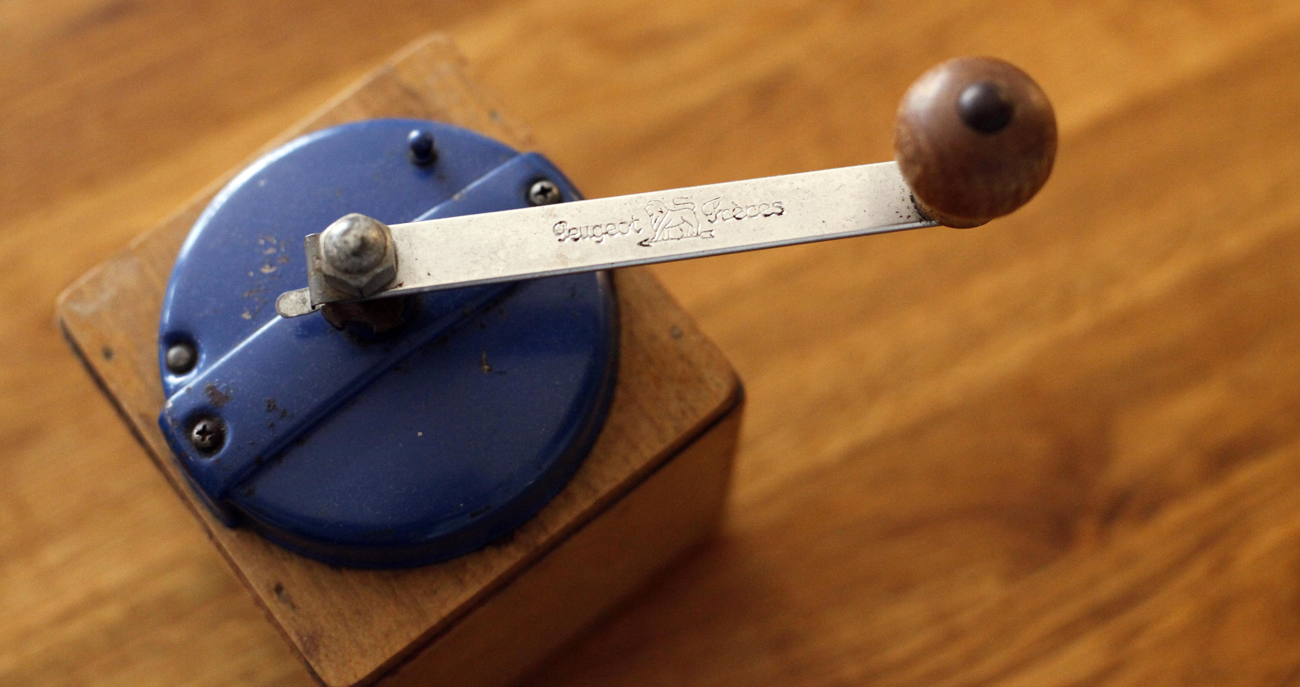 Peugeot coffee grinder old 1940/50