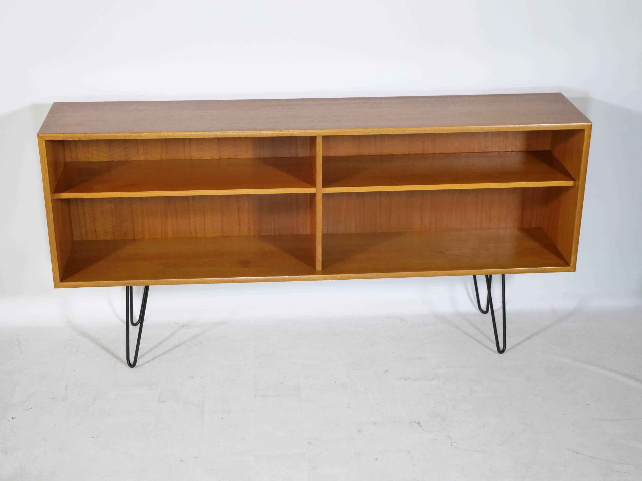 Teak Hairpin shelf sideboard from WK Möbel