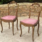 Paire de chaises en acajou style Louis XV