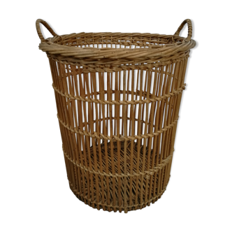 Rattan basket