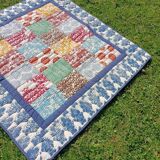 Retro colorful fleece bedspread