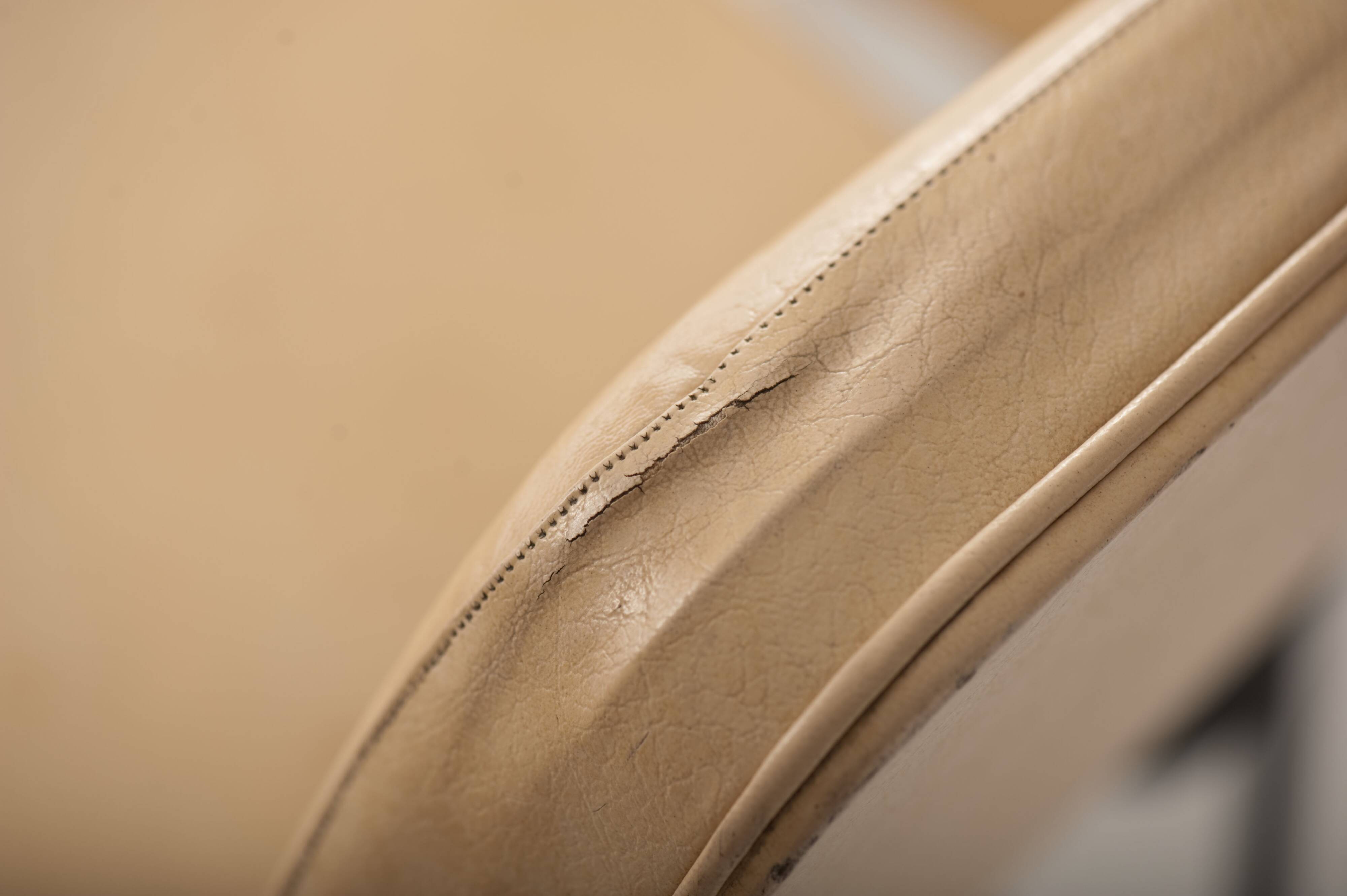 Set of 4 chairs by André Simard, Airborne, 1950