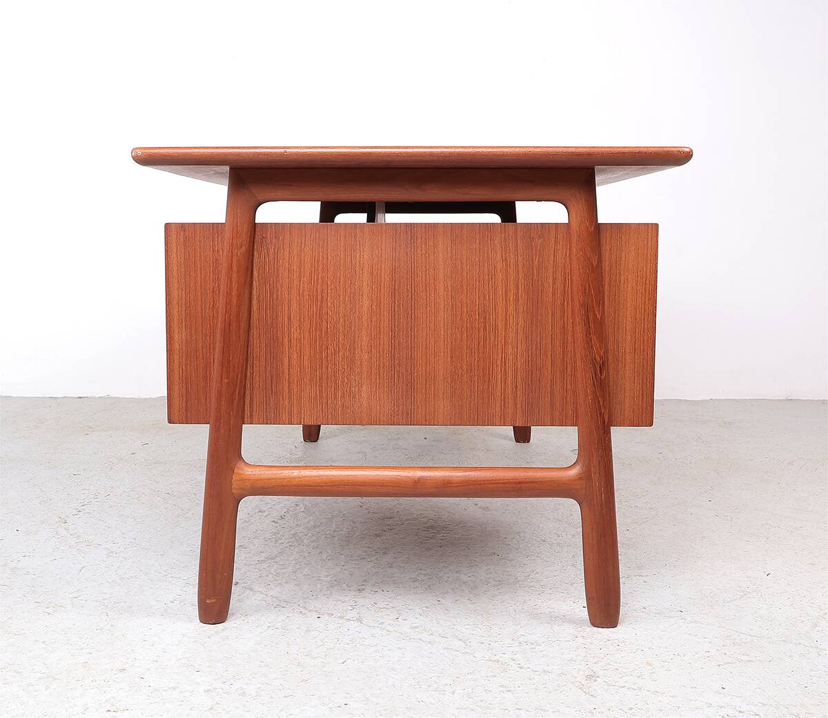 Omann Jun teak desk model 75, 1960s